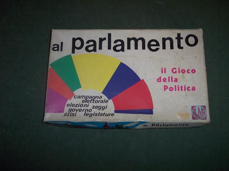 Al Parlamento doboz
