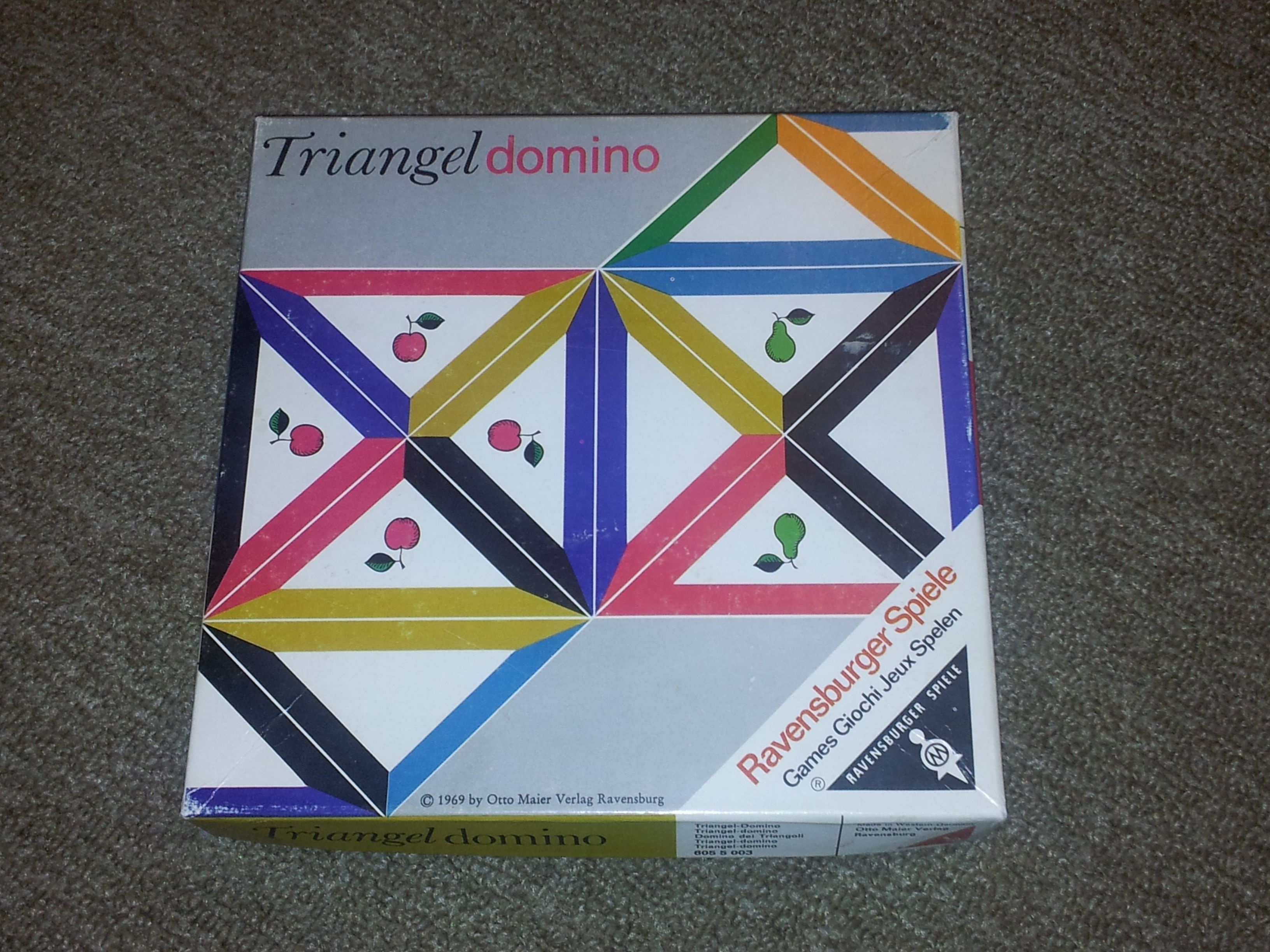 Coperta Triangel Domino