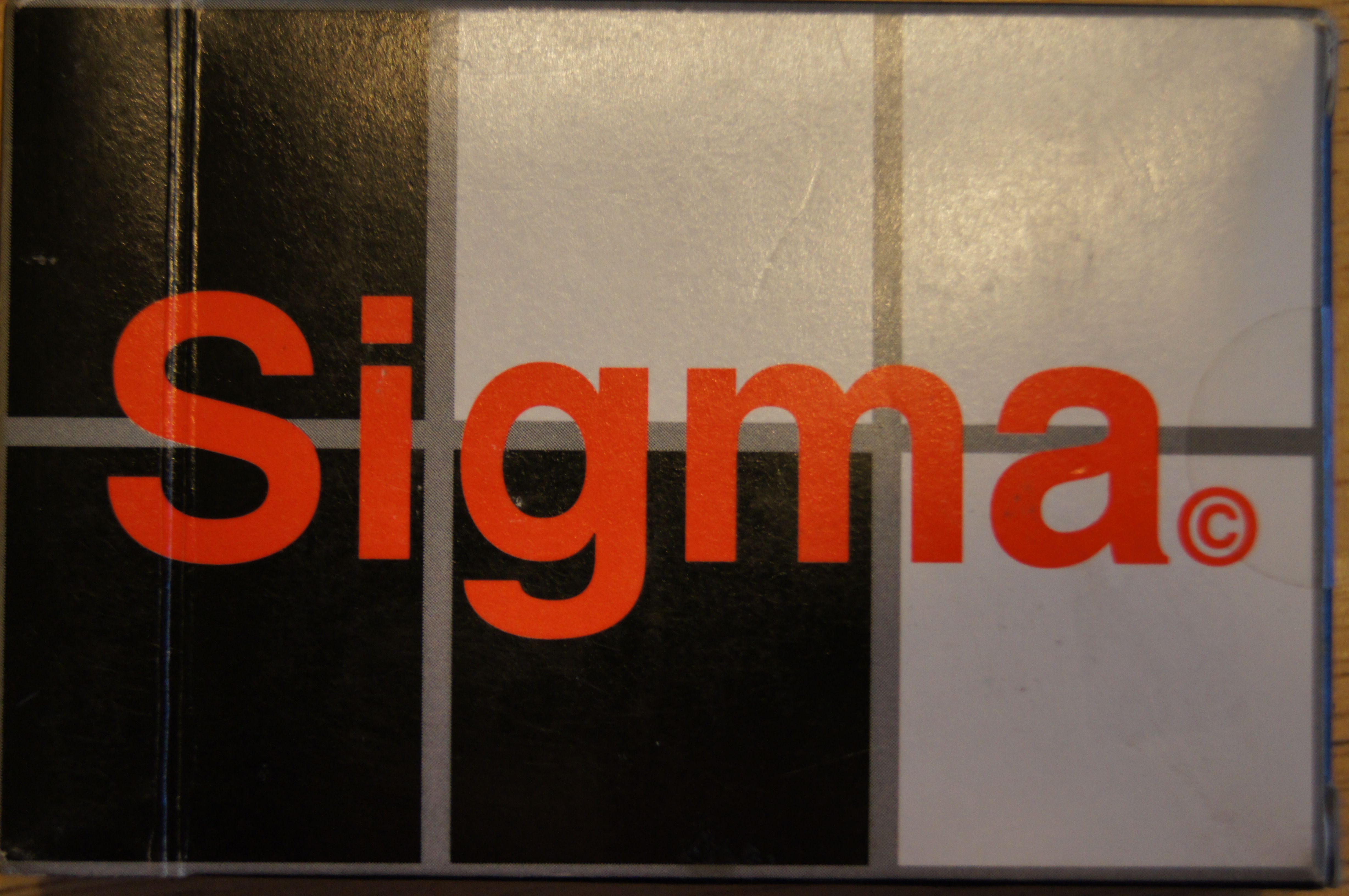 Sigma Playing Cards doboz