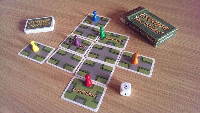Escape The Maze box art