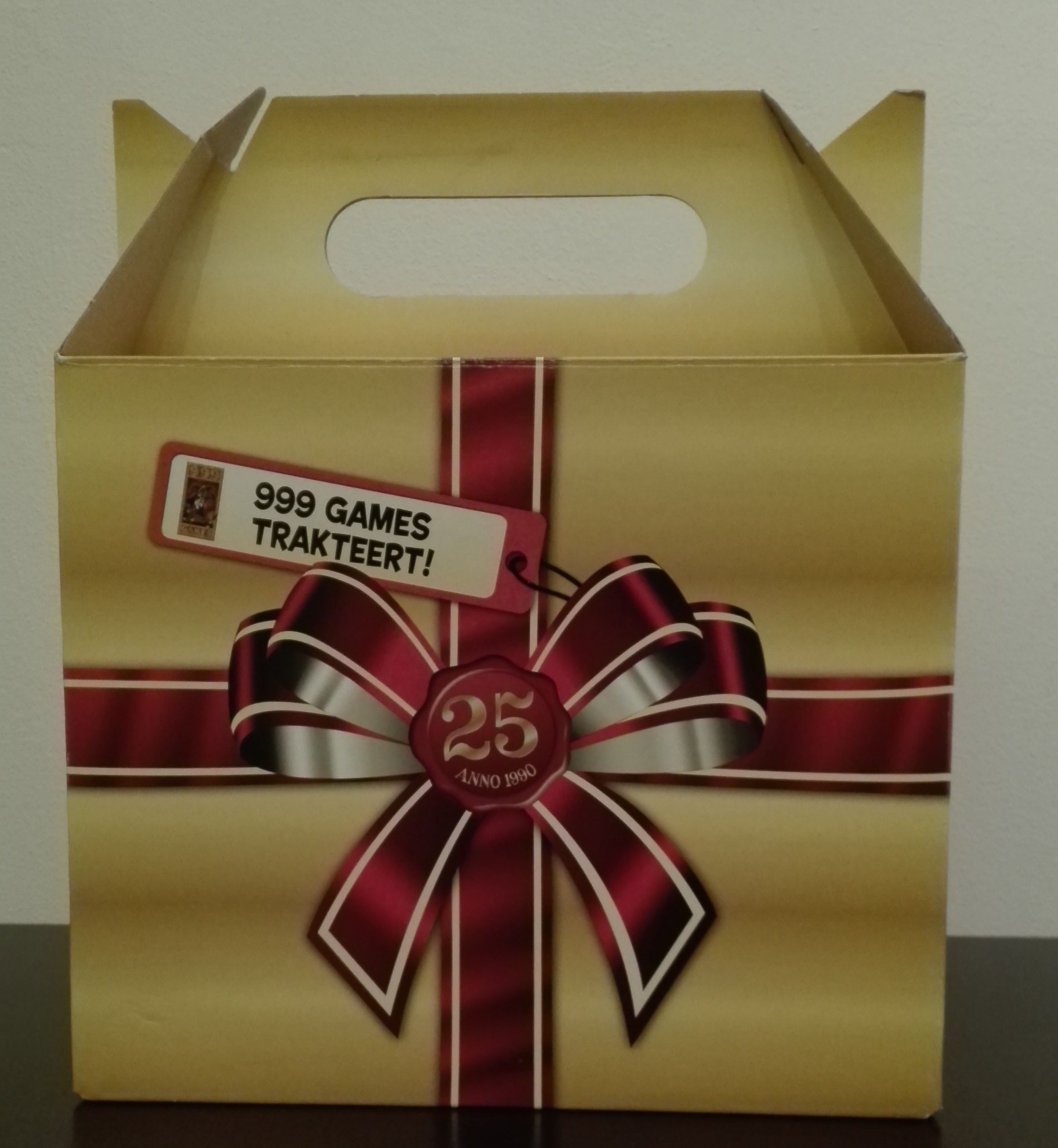 Coperta 999 Games trakteert!