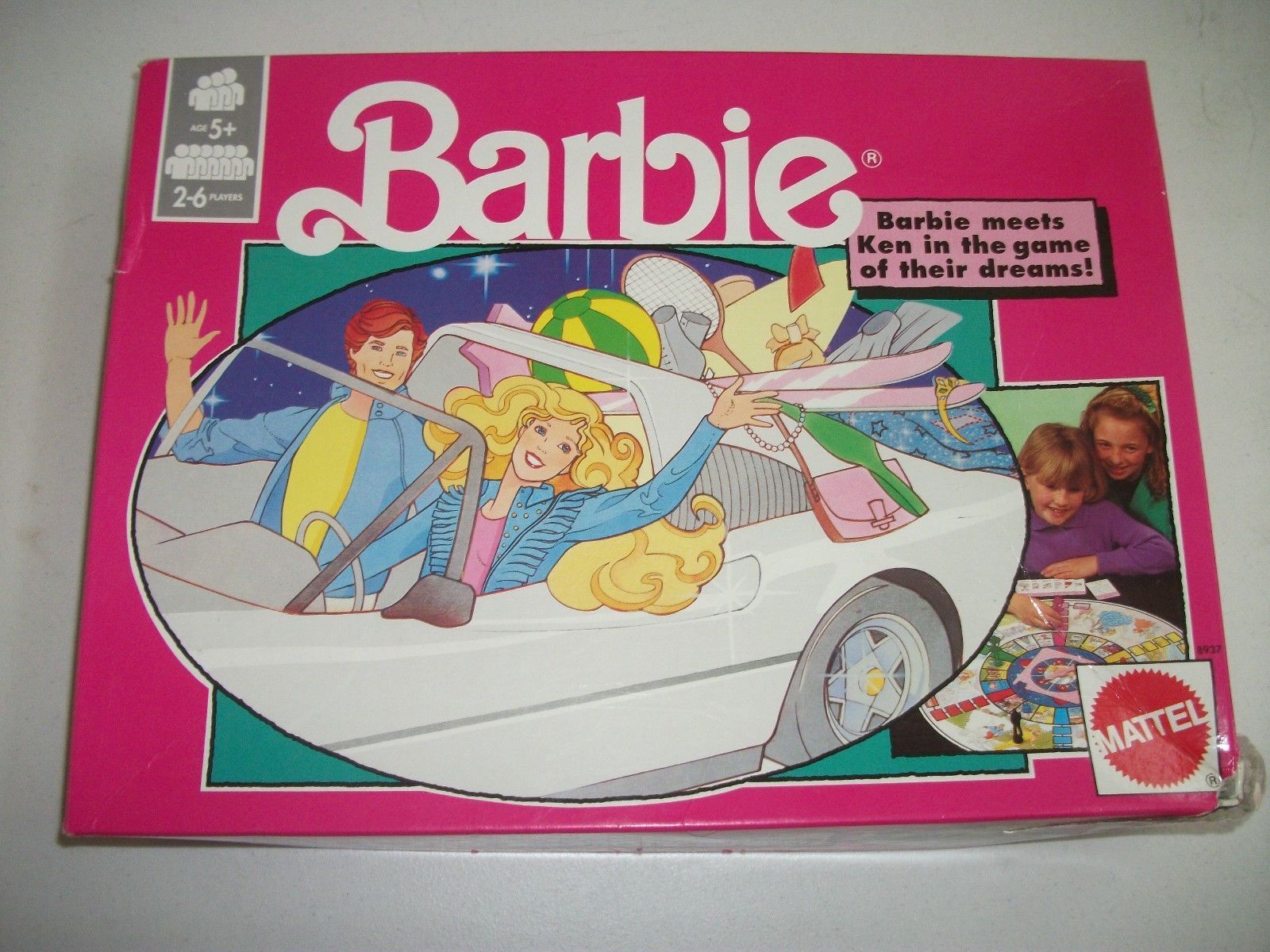 Barbie Meets Ken in the Game of Their Dreams! doboz