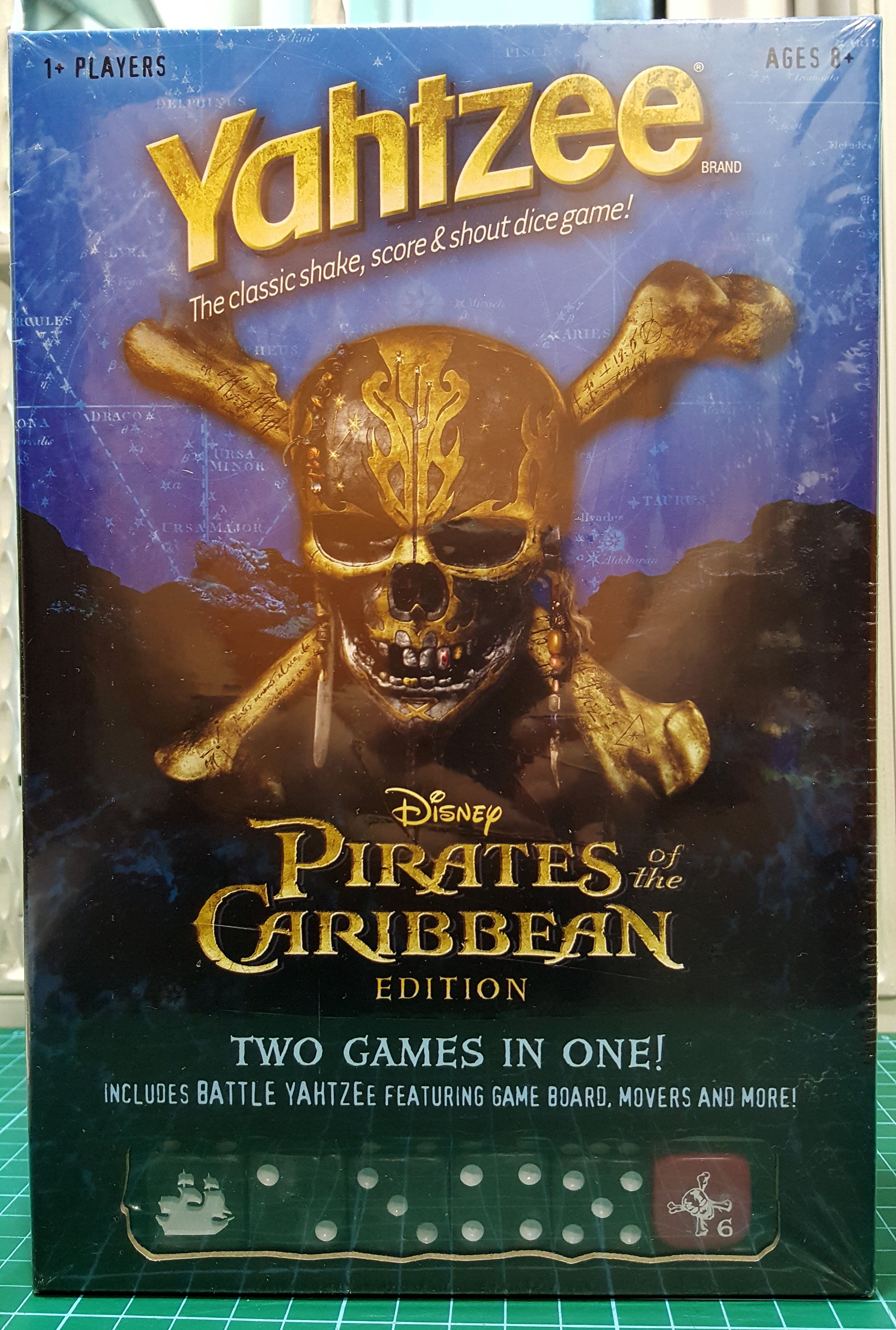 Yahtzee: Disney's Pirate of the Caribbean box art
