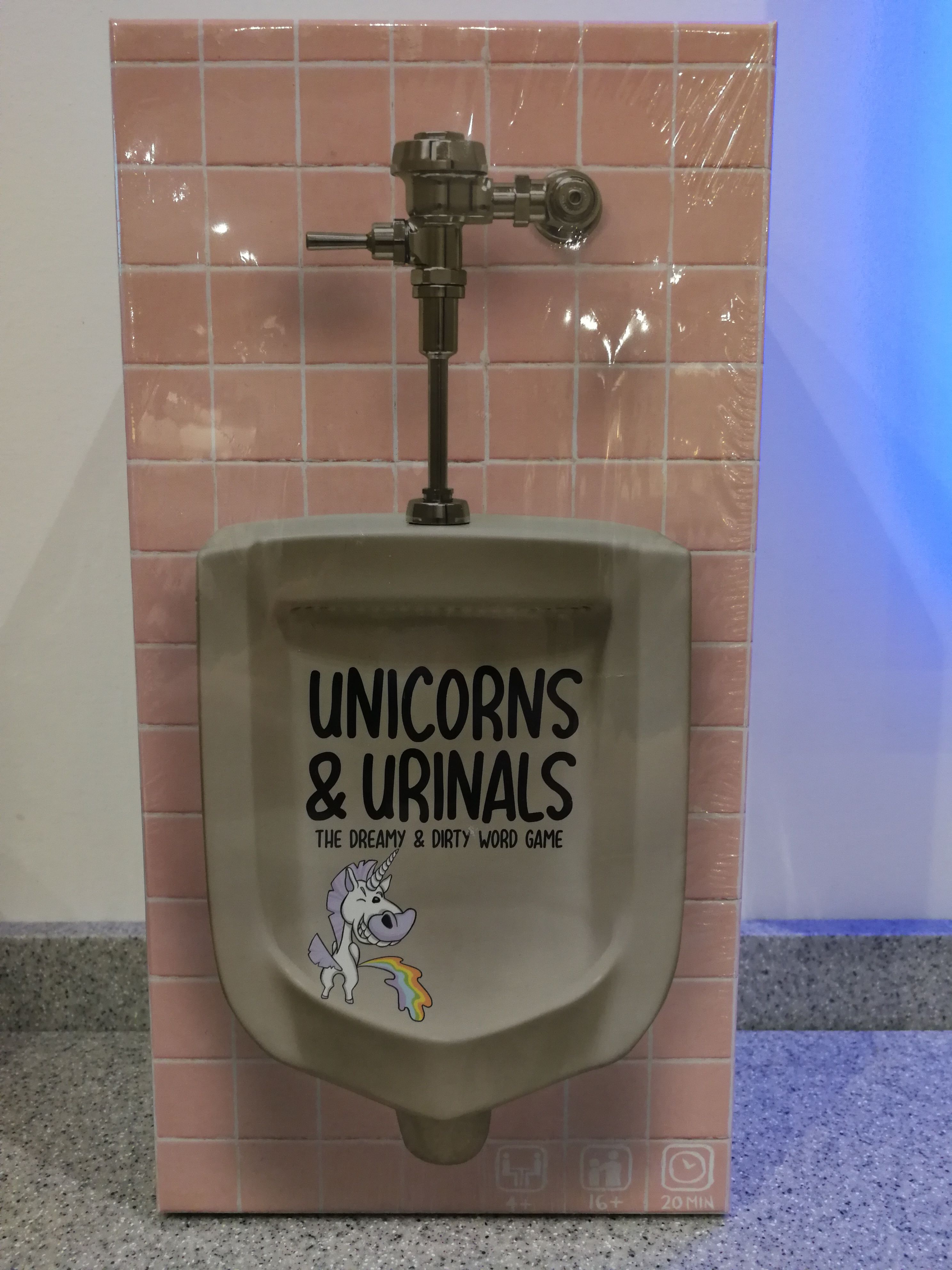 Unicorns & Urinals doboz