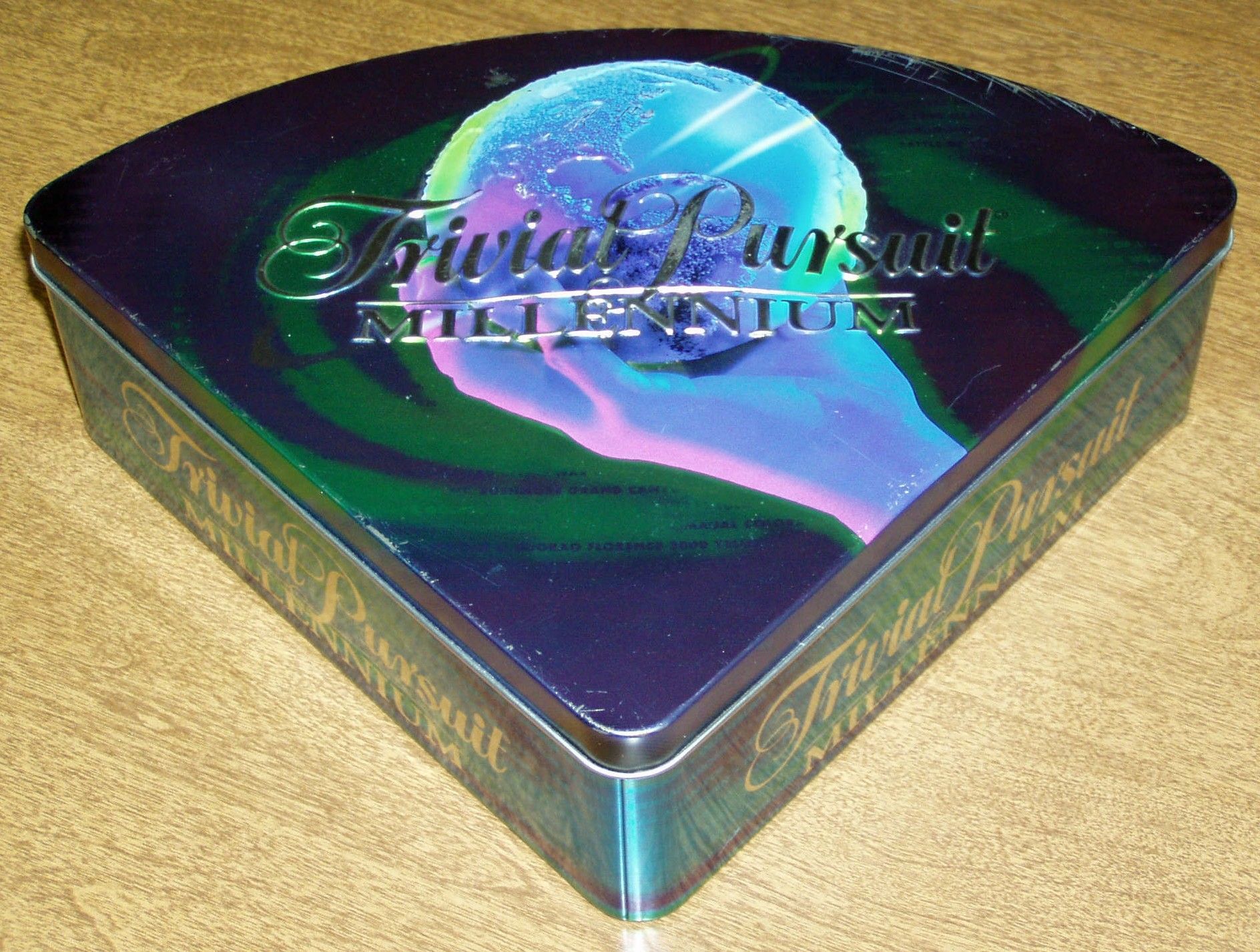Trivial Pursuit: Millennium Edition box art
