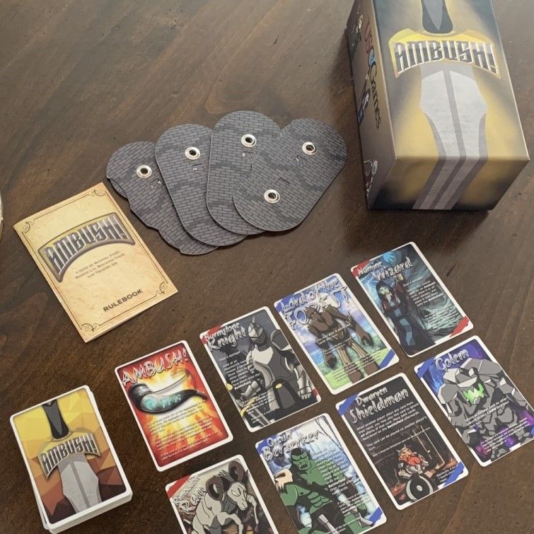 Ambush!: A Fast-Paced Game of Strategy and Sacrifice doboz