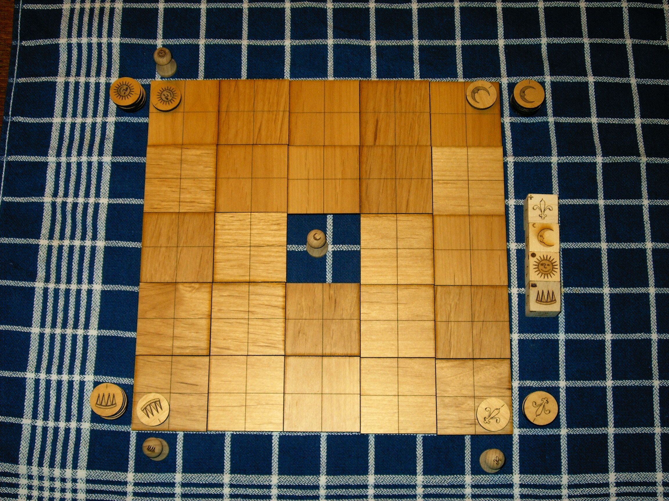 The Assassination Game Le doboz