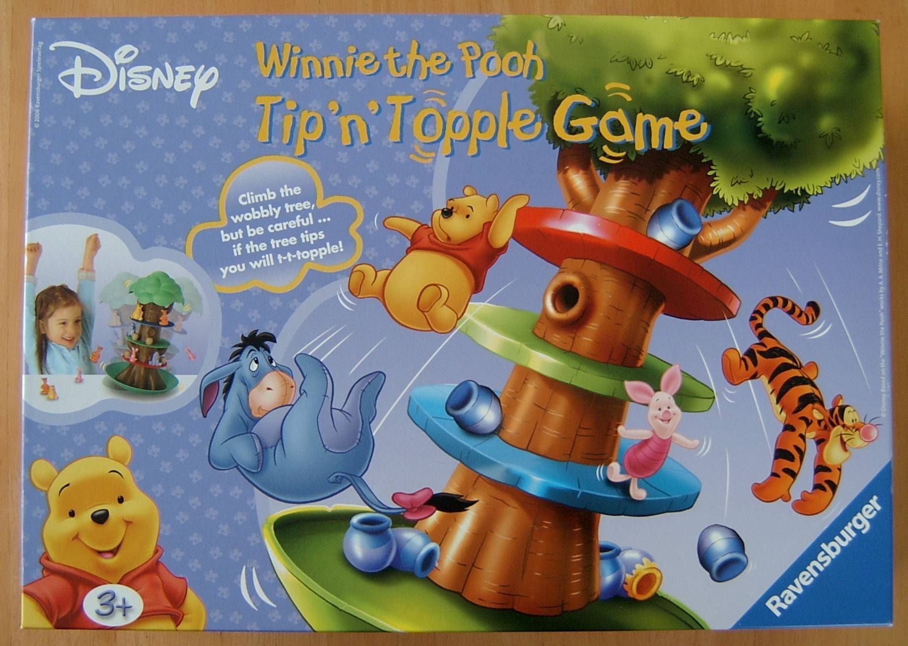 Winnie the Pooh Tip 'n' Topple Game doboz