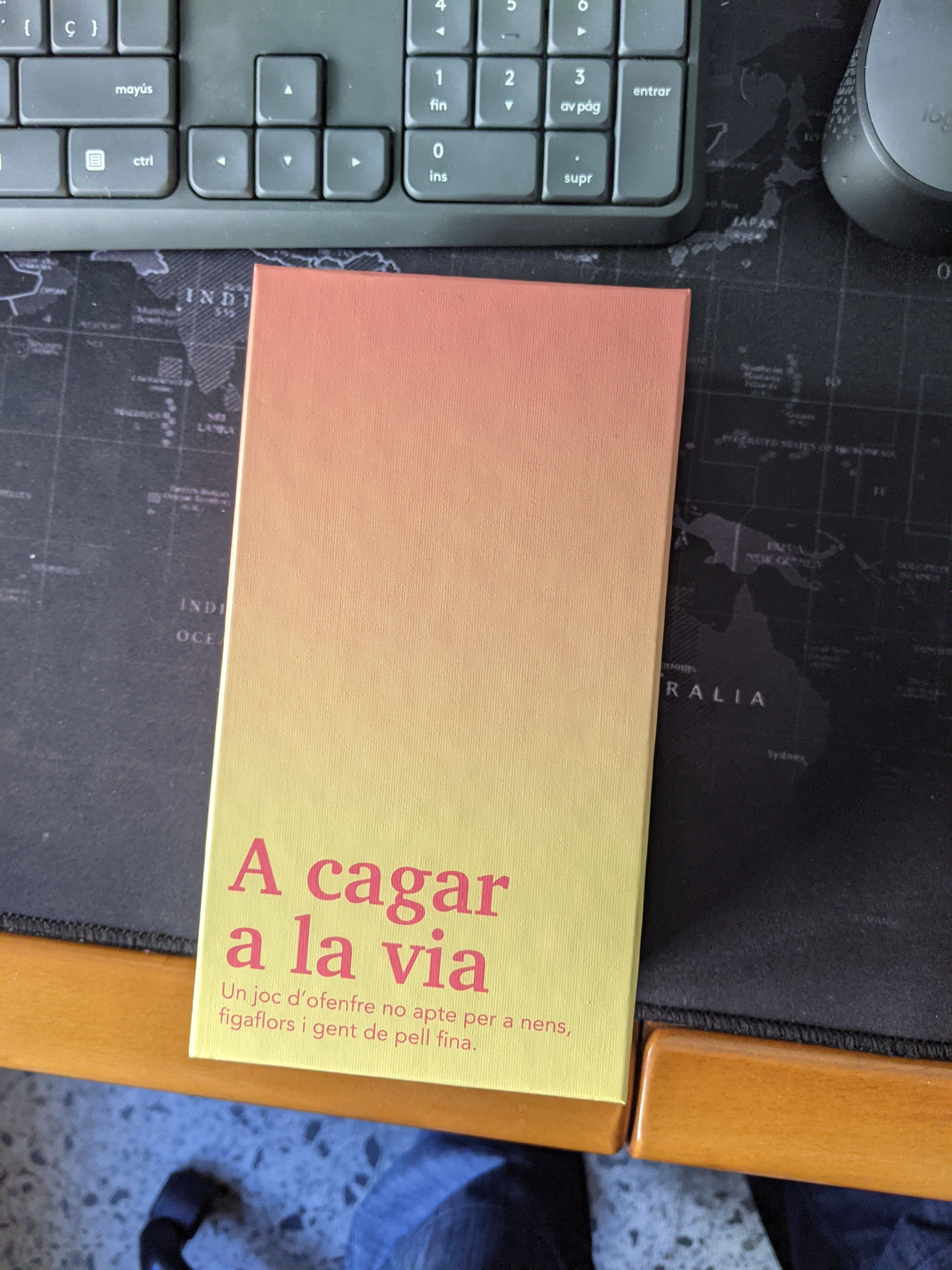 A cagar a la via doboz