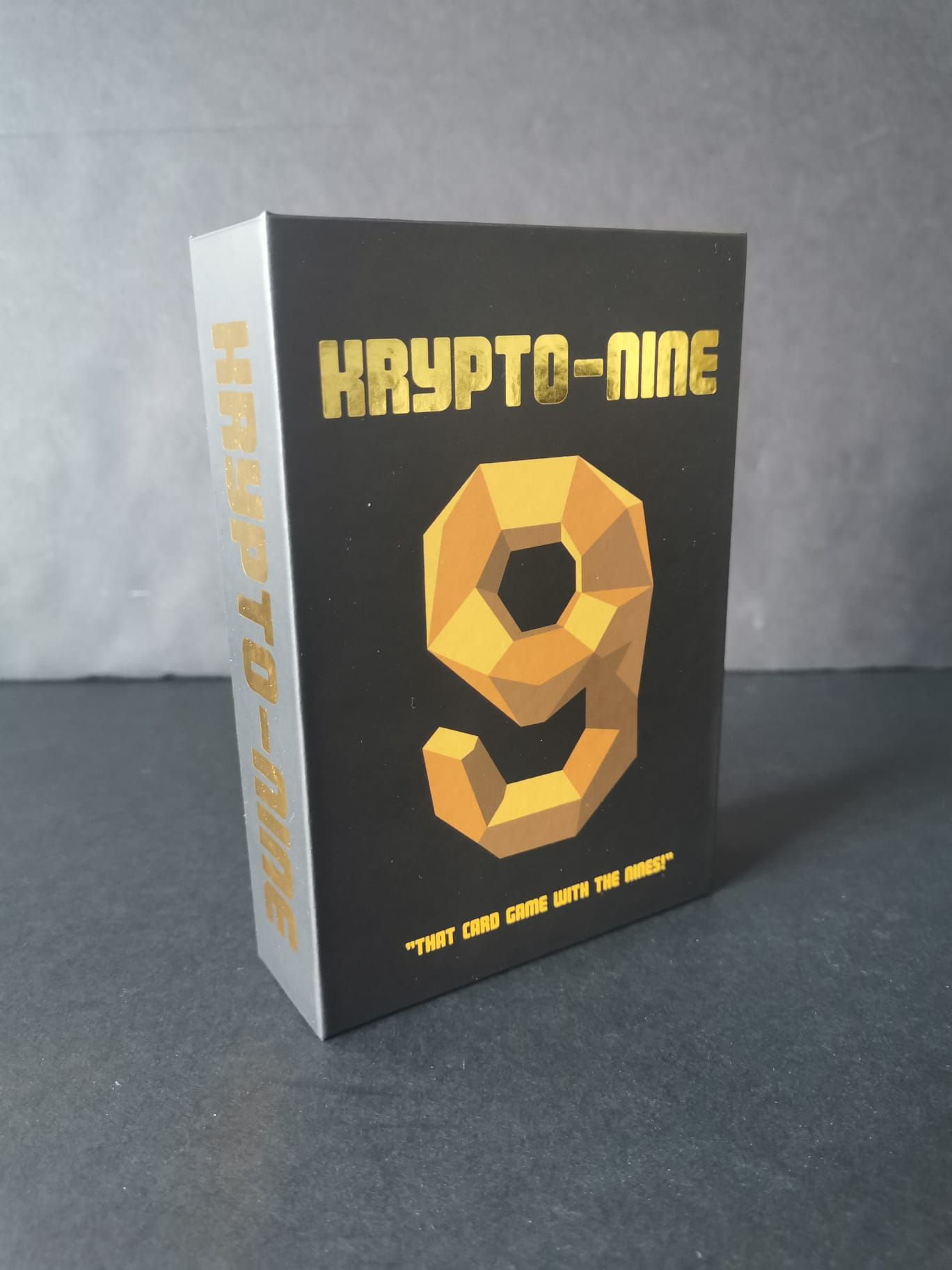 Krypto-nine doboz