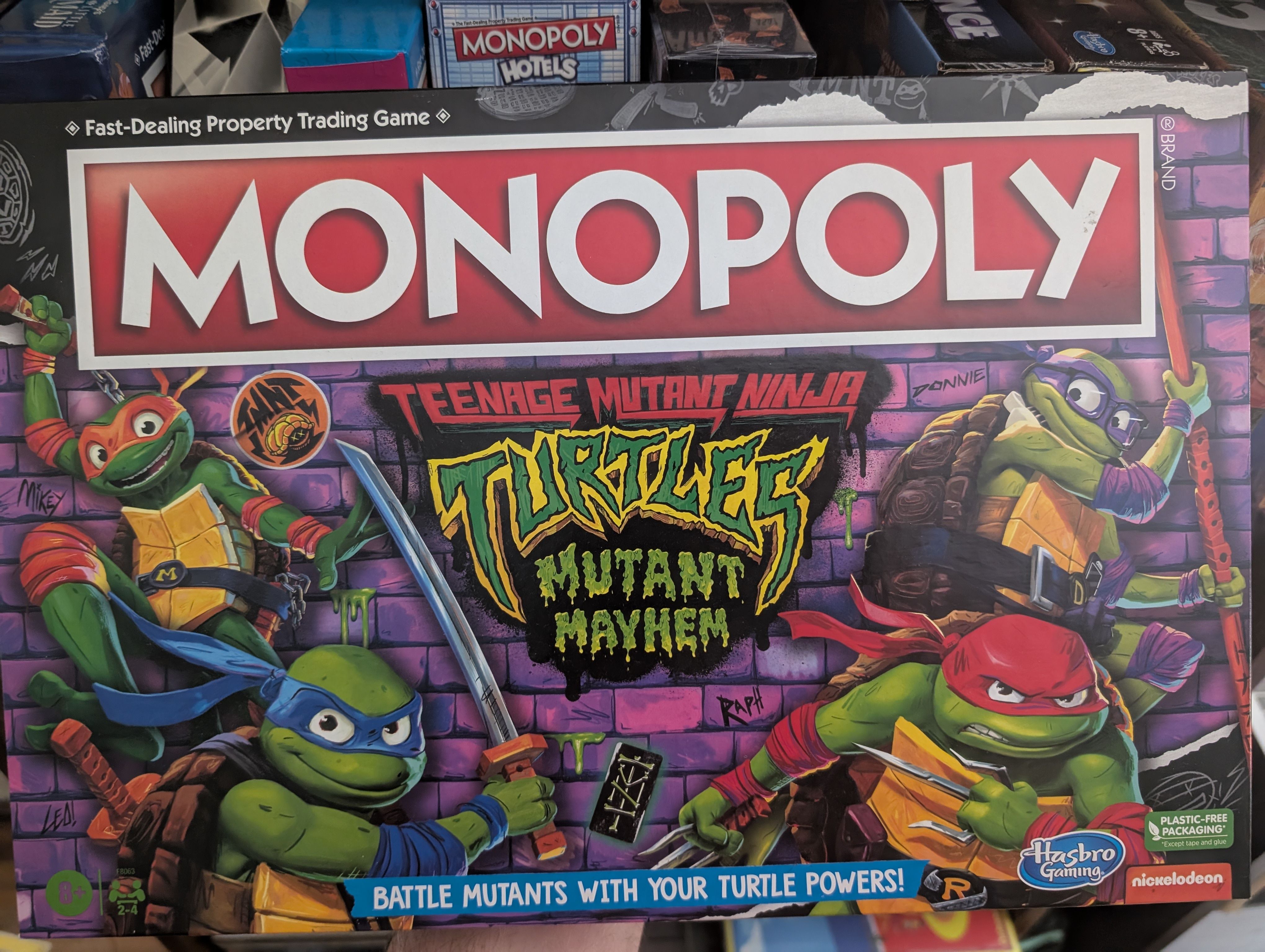 Monopoly: Teenage Mutant Ninja Turtles Mutant Mayhem doboz