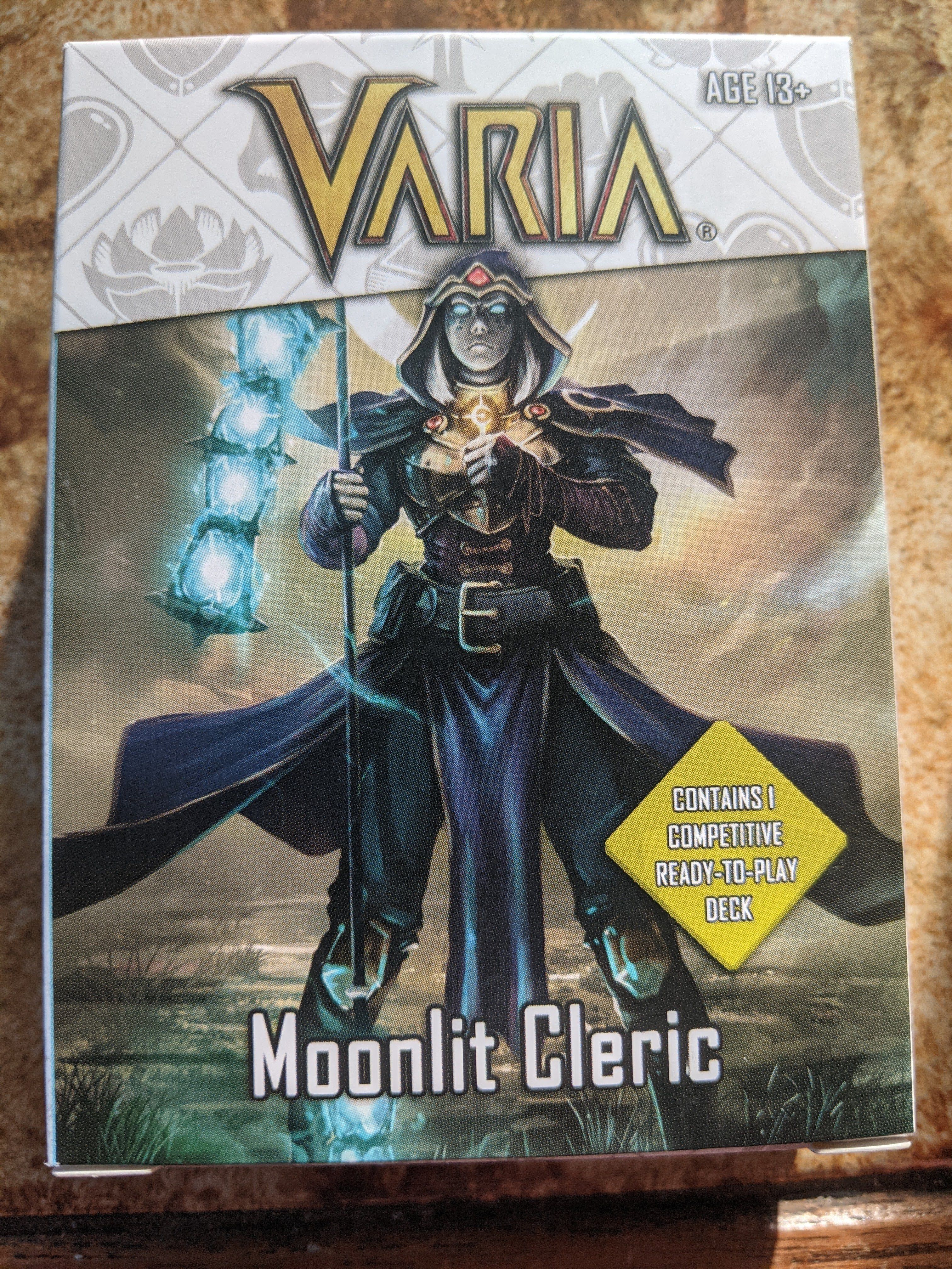 Varia: Moonlit Cleric doboz