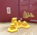 HUANG: The Royal Palace