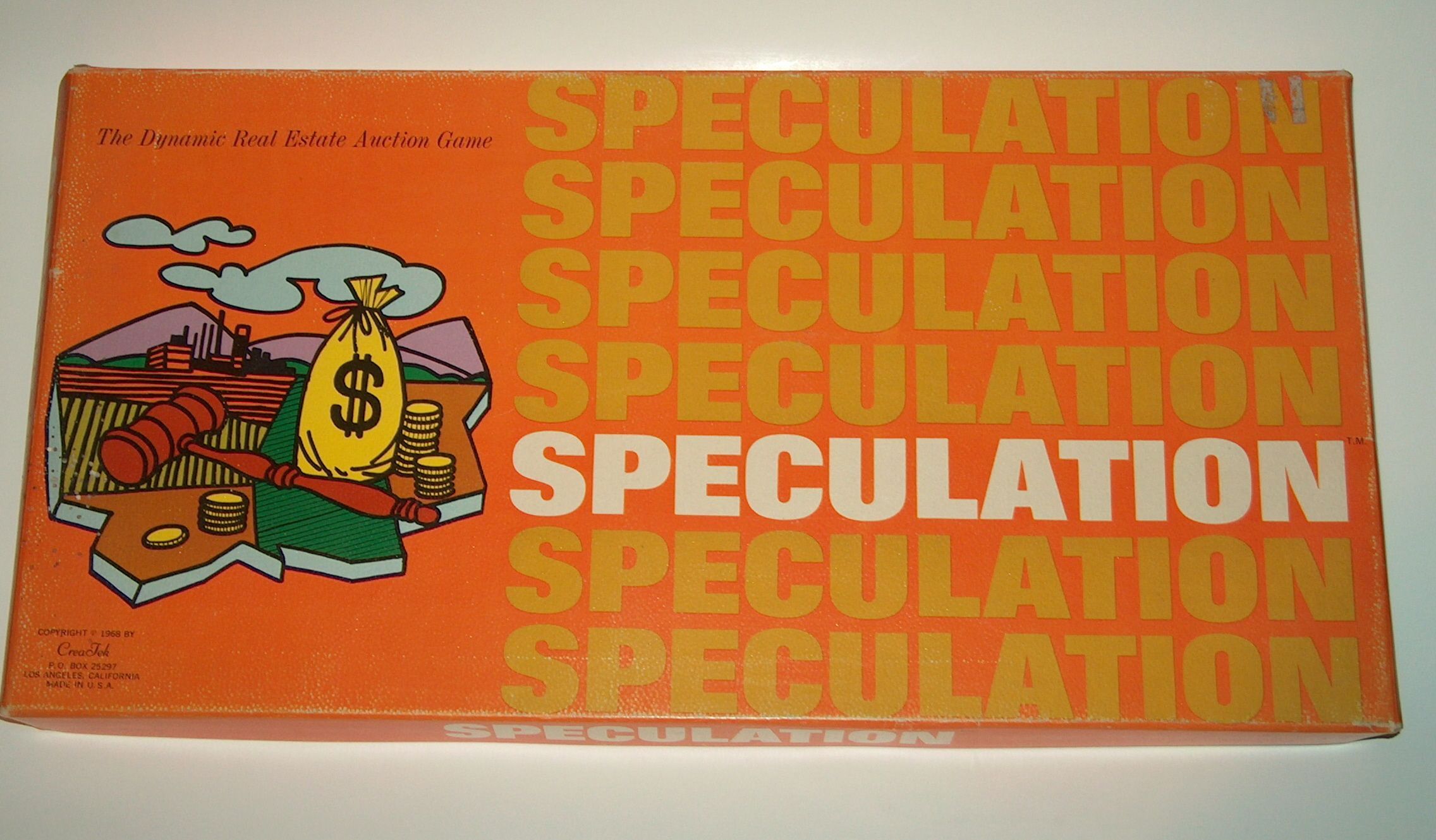 Coperta Speculation: The Dynamic Real Estate Auction Game