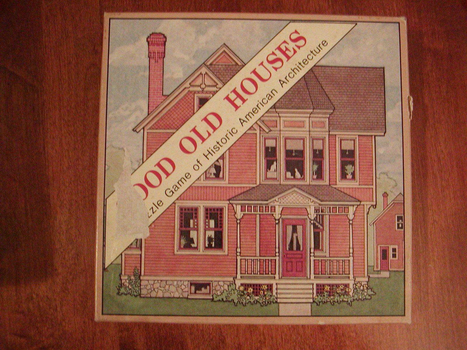 Good Old Houses doboz