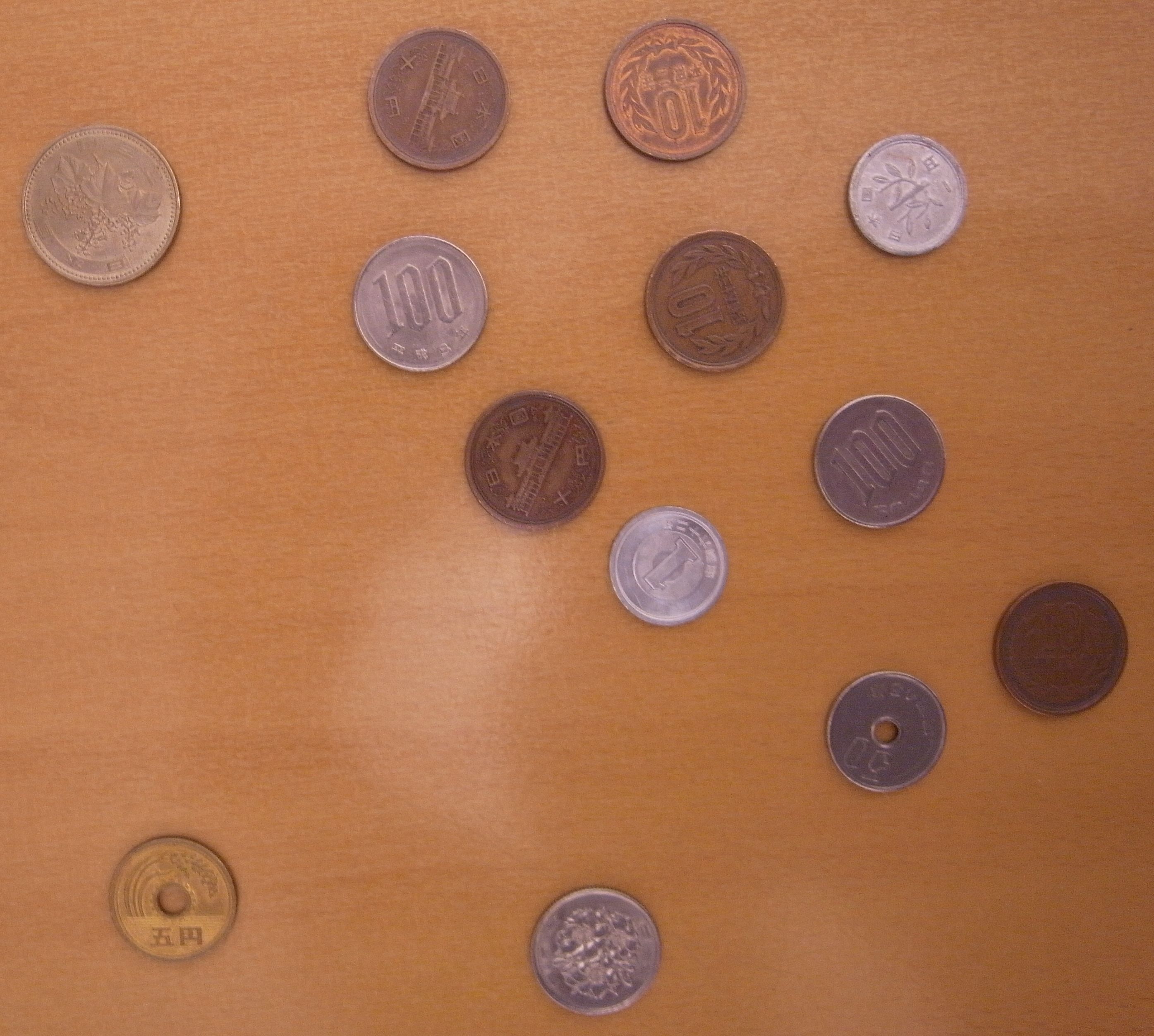 Coin Clusters box art