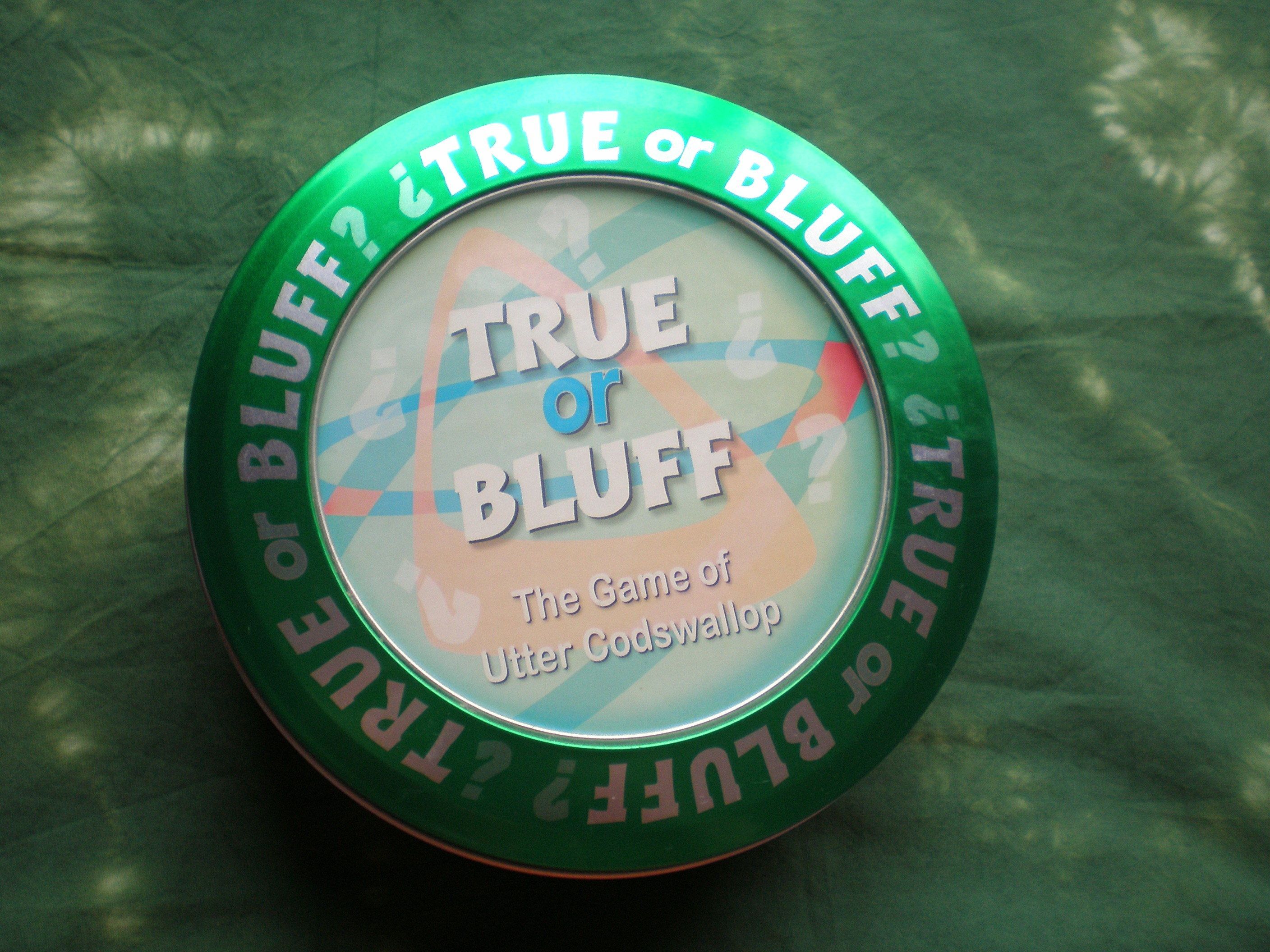 Coperta True or Bluff