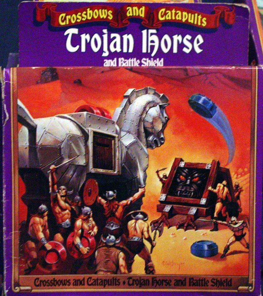 Coperta Crossbows and Catapults: Trojan Horse and Battle Shield
